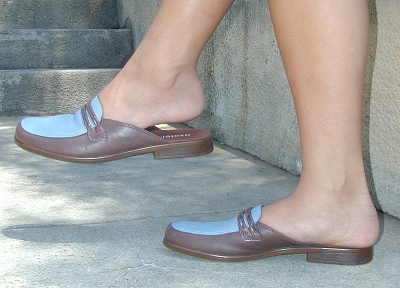 Популярная женская обувь для каждой современной леди.
